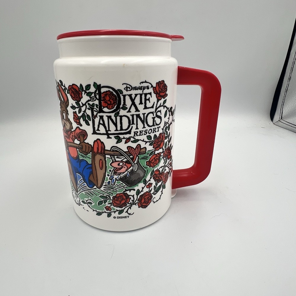 Vintage Disney World Dixie Landings‎ Resort Plastic Travel Mug Br'er Rabbit